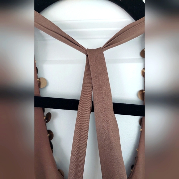 Luxury Dress - Picture 10 of 11